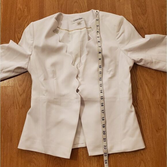 Calvin Klein Petite Scalloped Open-Front Jacket size 6P in White - NEW - Picture 9 of 14
